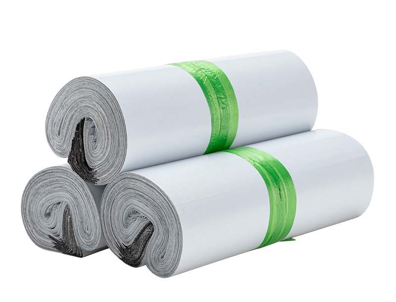 麦盖提白色快递袋-01